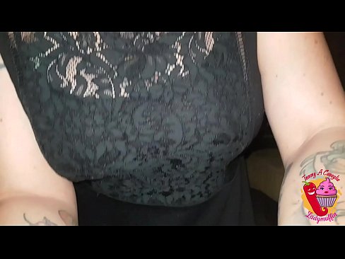 ❤️ 淫荡的继妹给他口交和西班牙语 ❤️❌ Porno﹏﹏